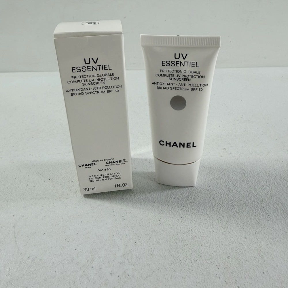 New CHANEL UV Essentiel Complete UV Protection SPF 50 30 ml 1 FL OZ With Box